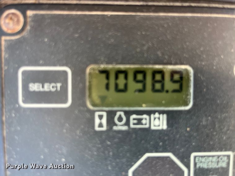 image for item EK8608 2003 John Deere 410G backhoe