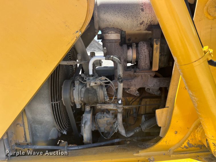 image for item EK8608 2003 John Deere 410G backhoe