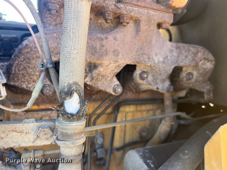 image for item EK8608 2003 John Deere 410G backhoe