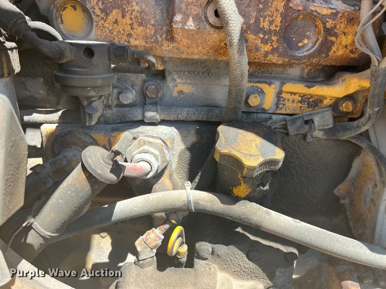 image for item EK8608 2003 John Deere 410G backhoe