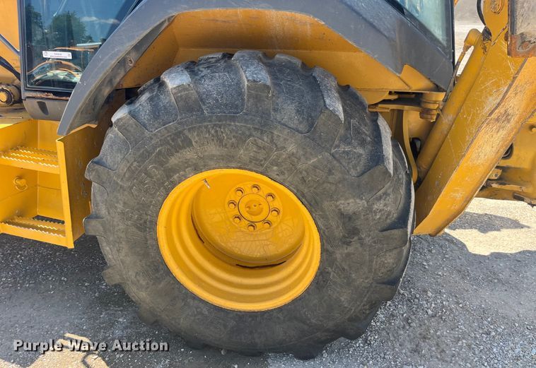 image for item EK8608 2003 John Deere 410G backhoe