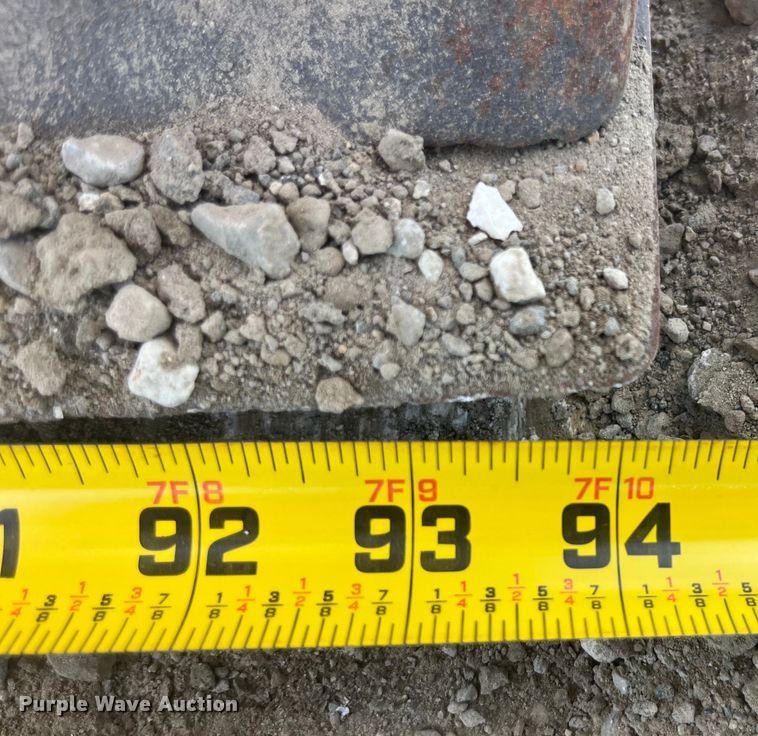 image for item EK8608 2003 John Deere 410G backhoe