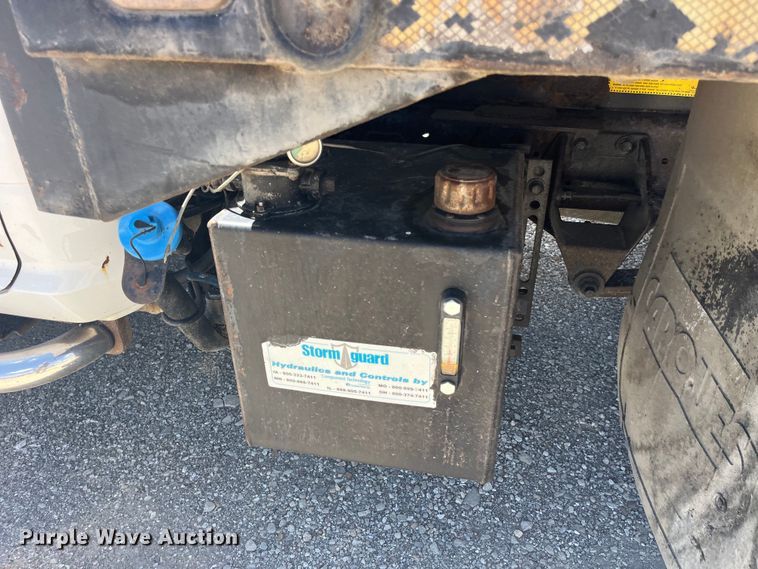 image for item EK8609 2011 Dodge Ram 5500HD dump flatbed truck