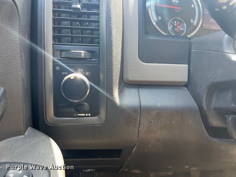 image for item EK8609 2011 Dodge Ram 5500HD dump flatbed truck