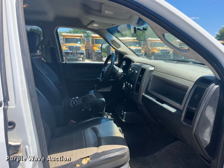 image for item EK8609 2011 Dodge Ram 5500HD dump flatbed truck