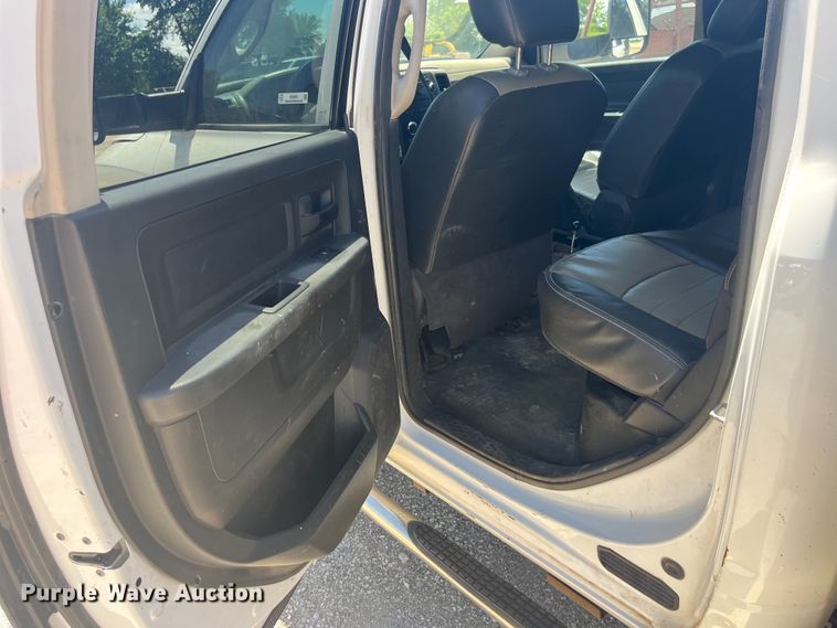 image for item EK8609 2011 Dodge Ram 5500HD dump flatbed truck