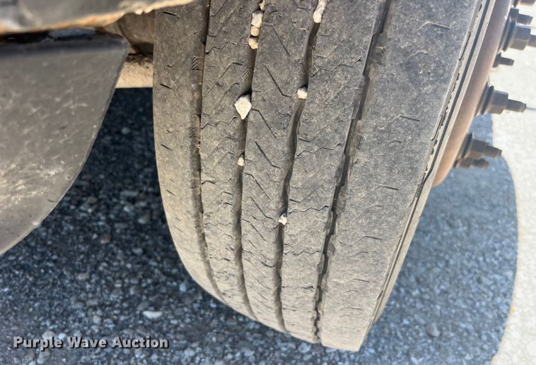 image for item EK8609 2011 Dodge Ram 5500HD dump flatbed truck