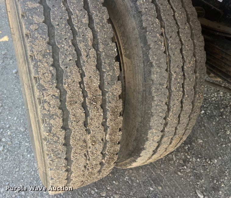 image for item EK8609 2011 Dodge Ram 5500HD dump flatbed truck