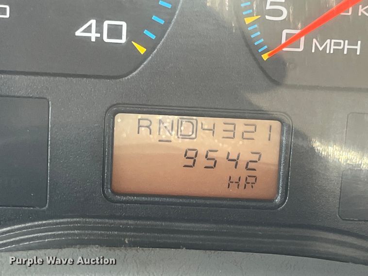 image for item EK8611 2006 International  7400 dump truck