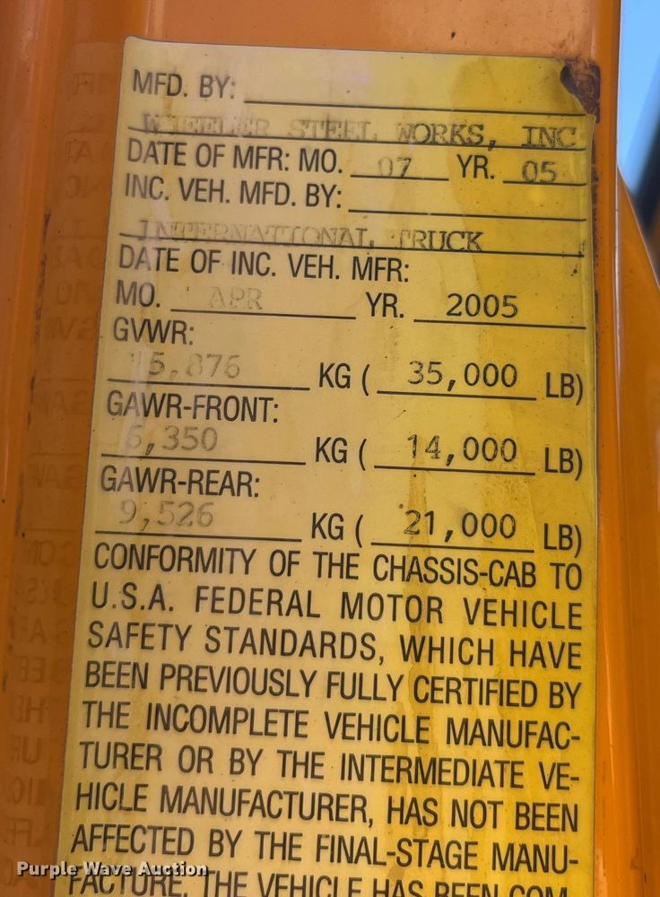 image for item EK8611 2006 International  7400 dump truck