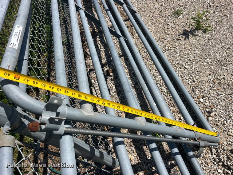 image for item EK8612 (2) livestock panels