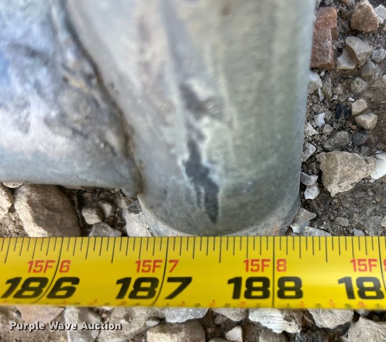 image for item EK8612 (2) livestock panels