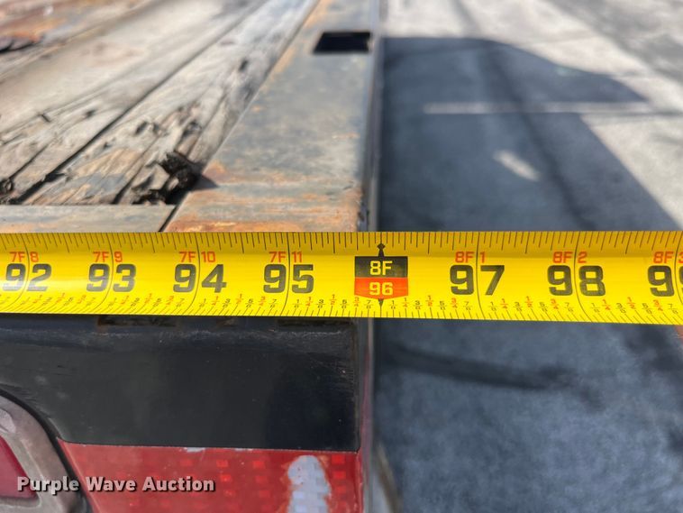 image for item EK8613 2003 Ford F650 Super Duty XL flatbed truck