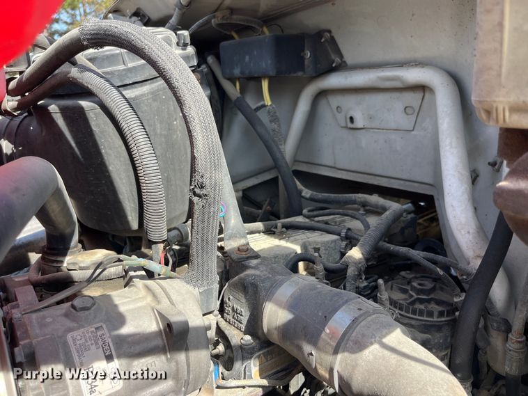 image for item EK8613 2003 Ford F650 Super Duty XL flatbed truck