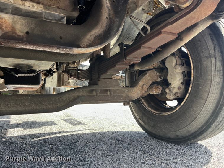 image for item EK8613 2003 Ford F650 Super Duty XL flatbed truck