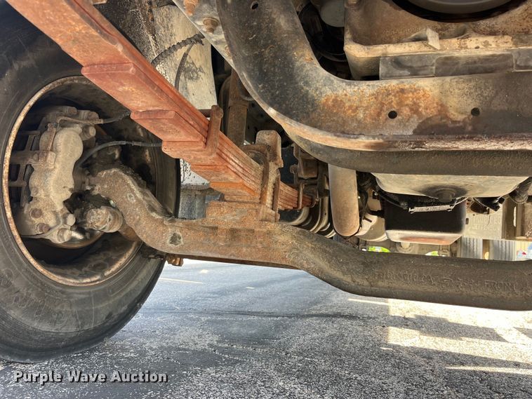 image for item EK8613 2003 Ford F650 Super Duty XL flatbed truck