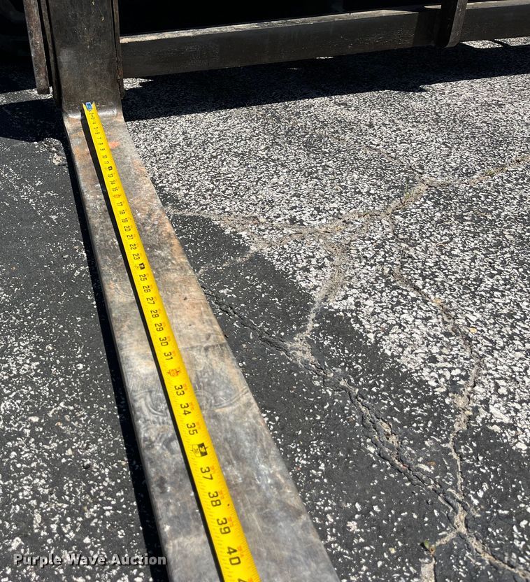 image for item EK8616 Sellick S60 forklift