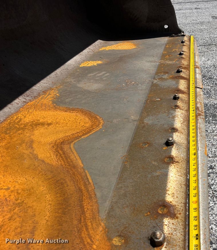 image for item EK8622 2009 John Deere  524K High Lift high lift wheel loader