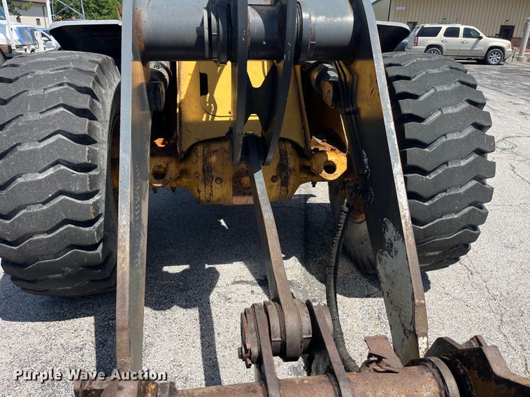 image for item EK8622 2009 John Deere  524K High Lift high lift wheel loader