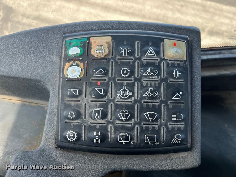 image for item EK8622 2009 John Deere  524K High Lift high lift wheel loader