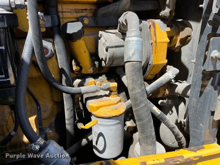 image for item EK8622 2009 John Deere  524K High Lift high lift wheel loader