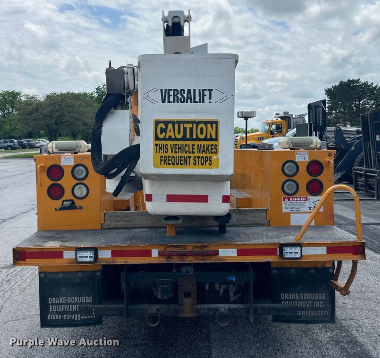 image for item EK8623 2008 Ford F550 Super Duty XL bucket truck