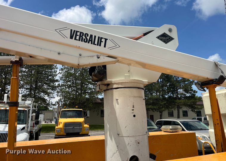 image for item EK8623 2008 Ford F550 Super Duty XL bucket truck