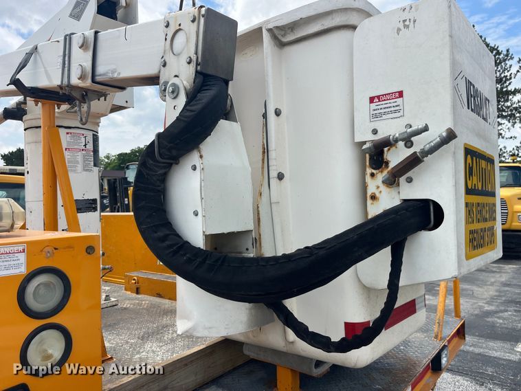 image for item EK8623 2008 Ford F550 Super Duty XL bucket truck