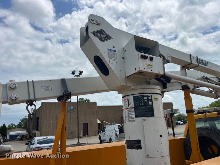 image for item EK8623 2008 Ford F550 Super Duty XL bucket truck