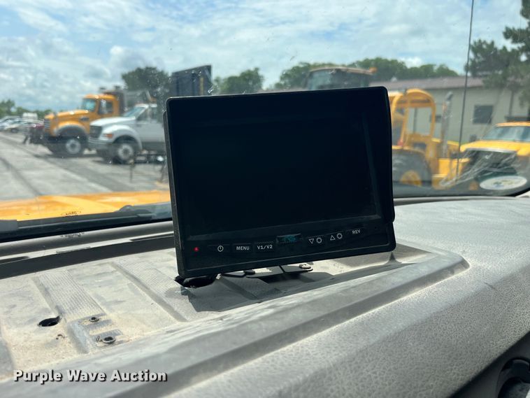 image for item EK8623 2008 Ford F550 Super Duty XL bucket truck