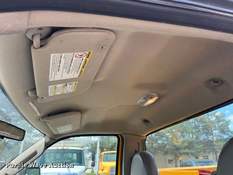 image for item EK8623 2008 Ford F550 Super Duty XL bucket truck