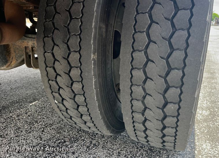 image for item EK8623 2008 Ford F550 Super Duty XL bucket truck