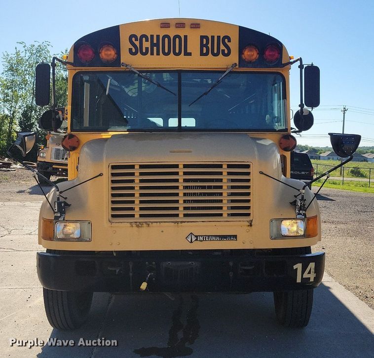 image for item KA9996 1998 Thomas Built 1010S school bus