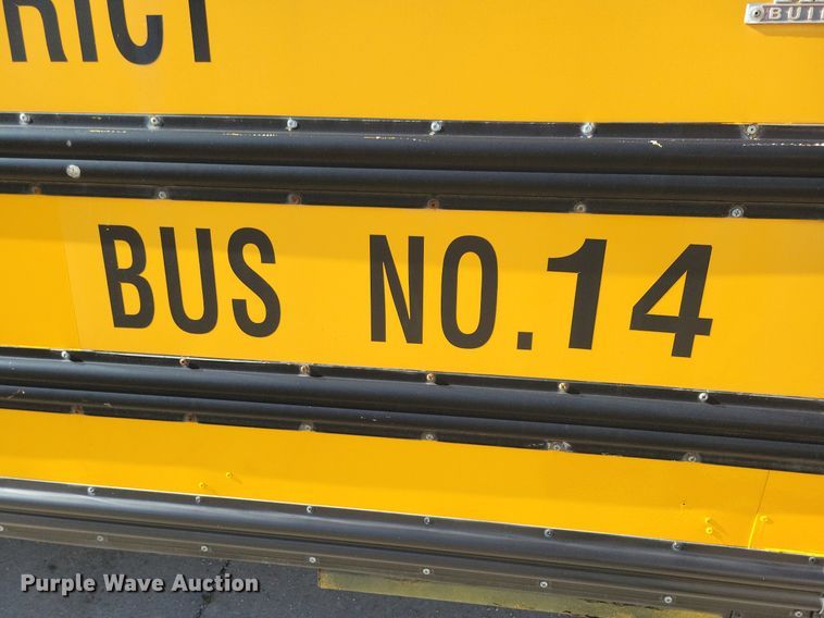 image for item KA9996 1998 Thomas Built 1010S school bus