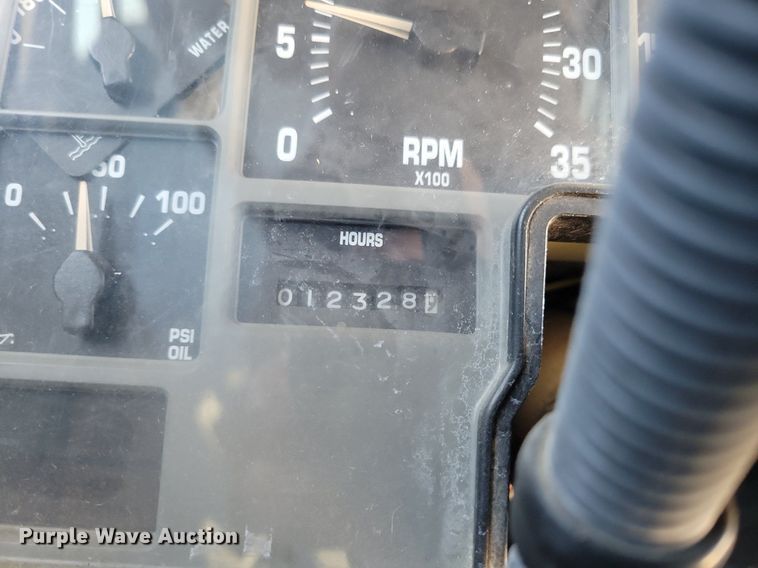 image for item KA9996 1998 Thomas Built 1010S school bus