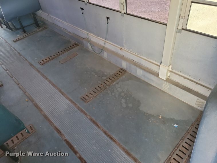 image for item KA9996 1998 Thomas Built 1010S school bus