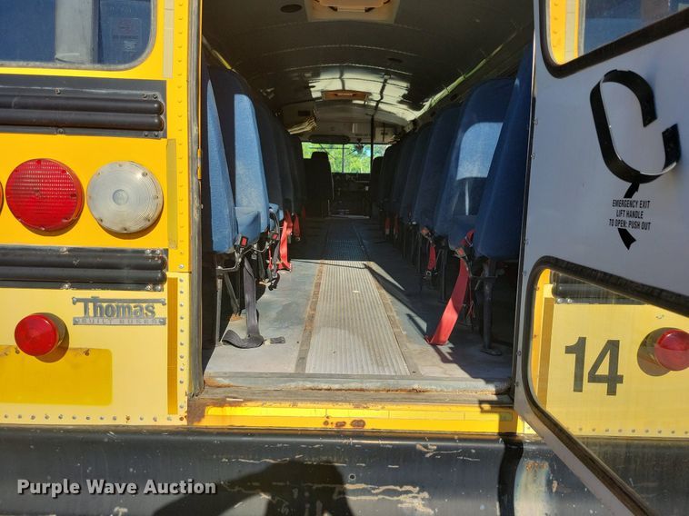 image for item KA9996 1998 Thomas Built 1010S school bus