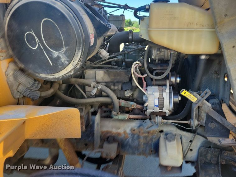 image for item KA9996 1998 Thomas Built 1010S school bus