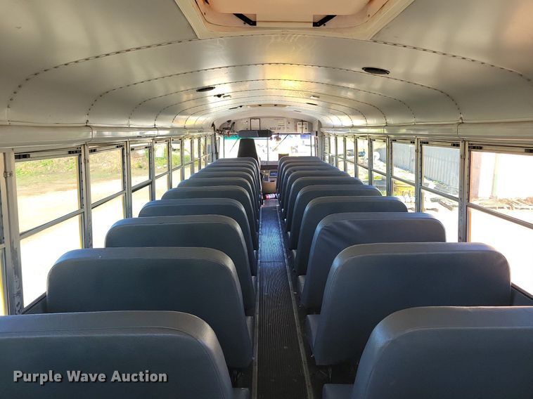 image for item KA9997 2005 Thomas Built 120PS school bus