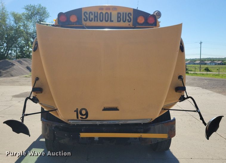 image for item KA9997 2005 Thomas Built 120PS school bus