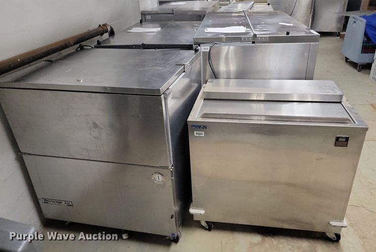 image for item KB9028 (4) coolers