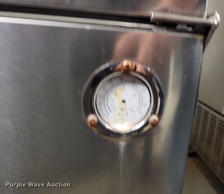 image for item KB9028 (4) coolers