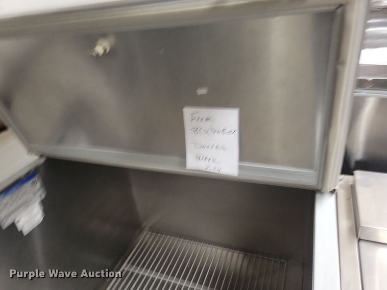 image for item KB9028 (4) coolers