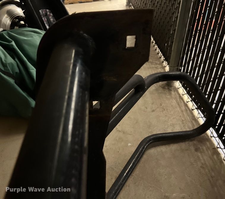 image for item LU9891 Grille guard