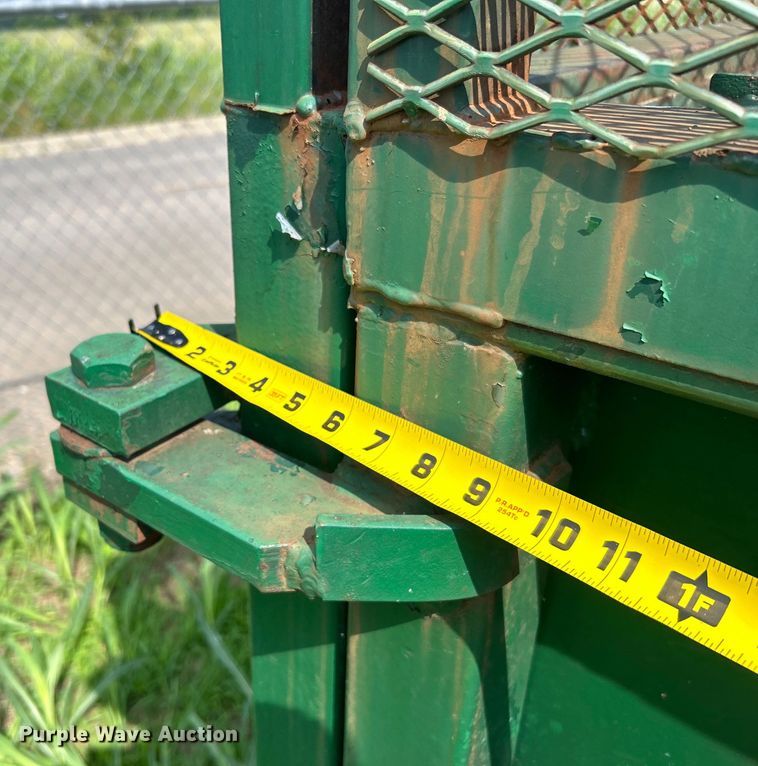 image for item NB9383 Roll-off container