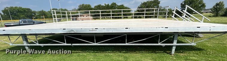 image for item NB9400 2005 Century Industries LLC mobile stage