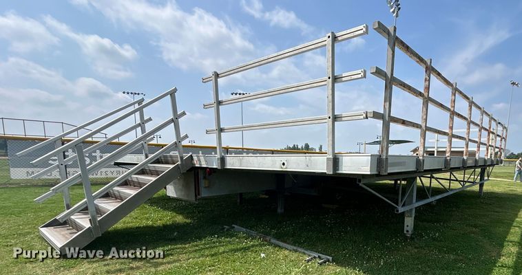 image for item NB9400 2005 Century Industries LLC mobile stage