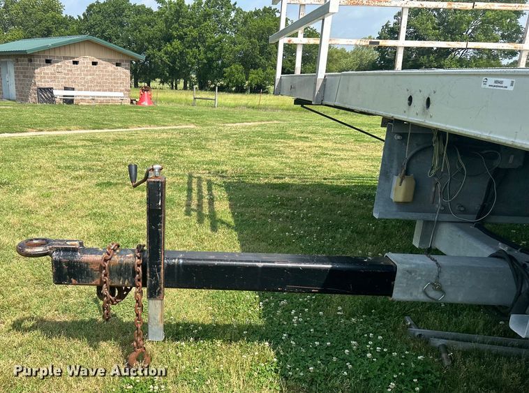 image for item NB9400 2005 Century Industries LLC mobile stage