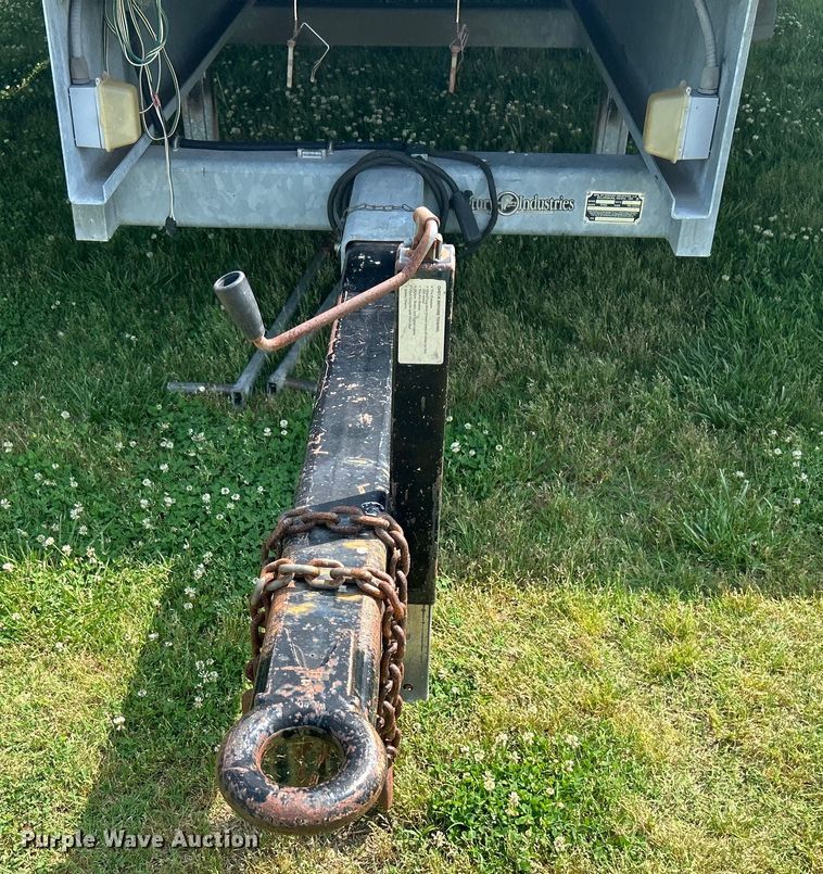 image for item NB9400 2005 Century Industries LLC mobile stage