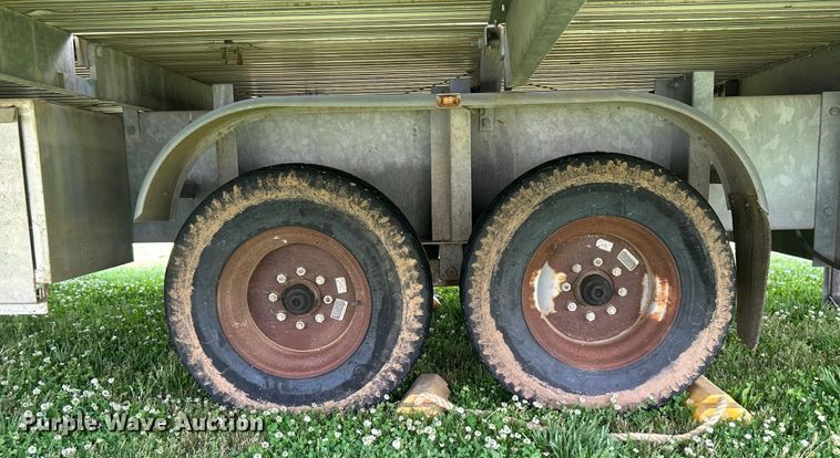 image for item NB9400 2005 Century Industries LLC mobile stage